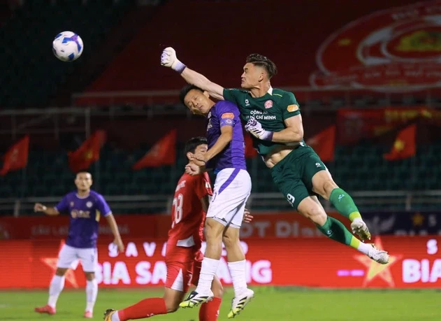 Thủ môn Lê Giang Patrik là gương mặt nhiều khả năng sẽ có lần đầu được gọi lên đội tuyển Việt Nam trong thời gian tới.