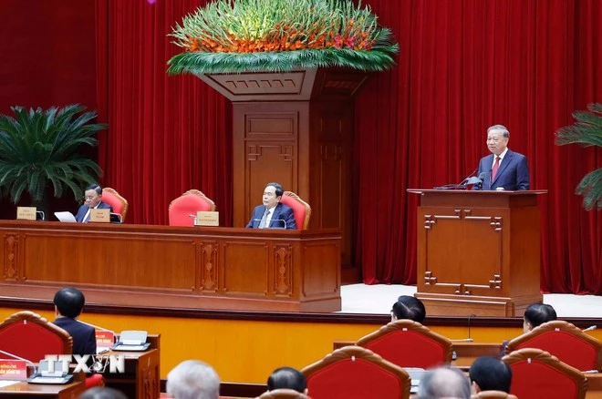 Tổng Bí thư Tô Lâm phát biểu tại cuộc gặp mặt thành viên Tiểu ban chuẩn bị Đại hội XIV của Đảng và Ban Chỉ đạo Tổng kết 40 năm đổi mới.