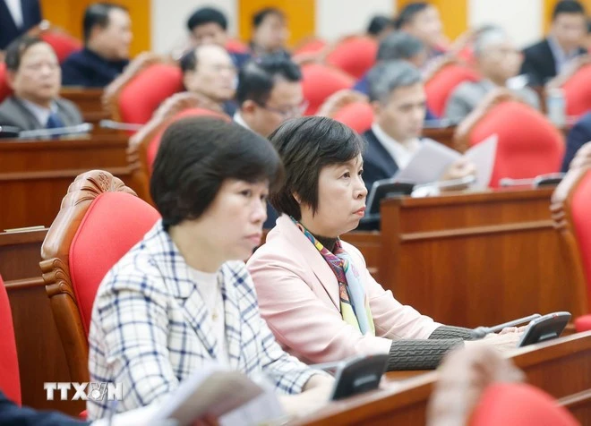 Các đại biểu tham dự cuộc gặp mặt.