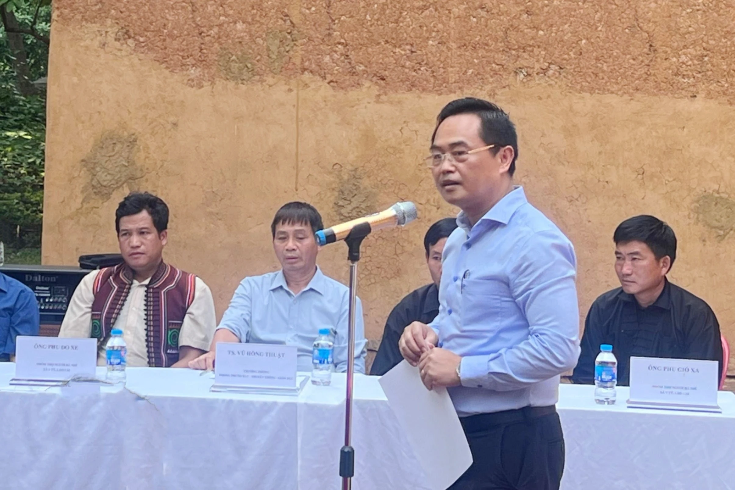 PGS.TS. Lê Hải Đăng phát biểu tại tọa đàm "Hành trình di sản: câu chuyện bảo tồn kiến trúc nhà Hà Nhì" chiều 28/4