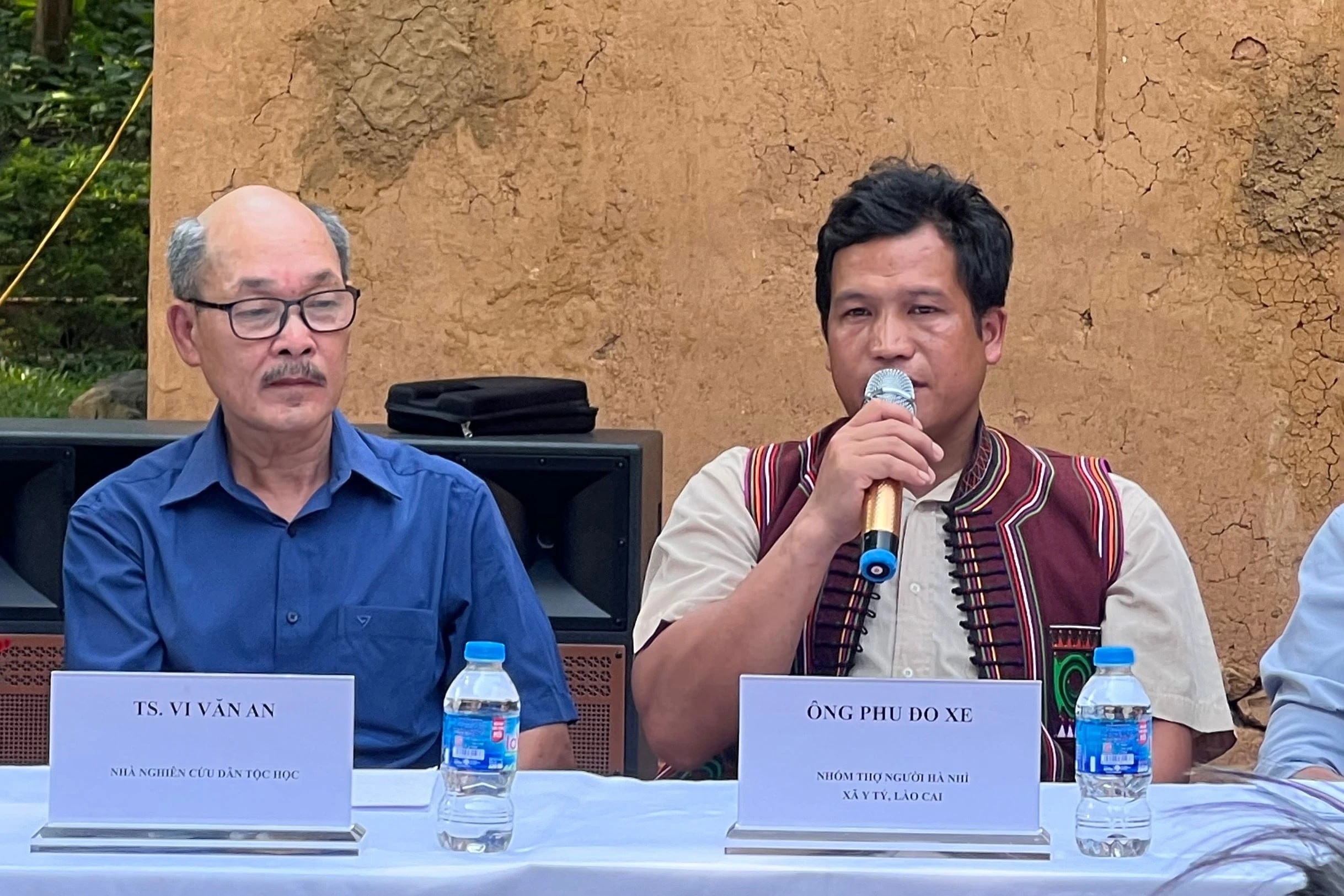 Anh Phu Đo Xe chia sẻ, được tham gia tu sửa ngôi nhà tại Bảo tàng, anh thấy tự hào và ý thức sâu sắc hơn về trách nhiệm bảo vệ di sản ngay tại quê hương mình