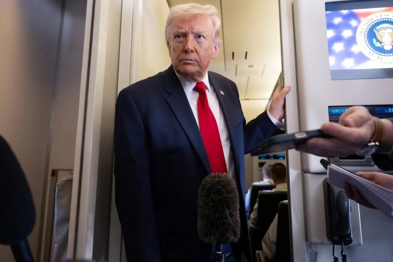 Tổng thống Mỹ Donald Trump chia sẻ với các phóng viên trên chuyên cơ Không lực 1 bay từ Delaware tới Florida ngày 7/3 (giờ địa phương).