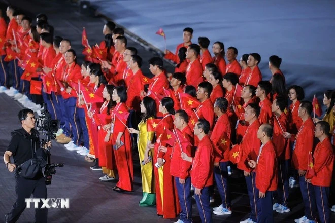 Đoàn thể thao Việt Nam tại lễ khai mạc SEA Games 33.