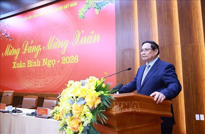 Thủ tướng Phạm Minh Chính phát biểu khi đến thăm, làm việc với Viện Hàn lâm Khoa học và Công nghệ Việt Nam.