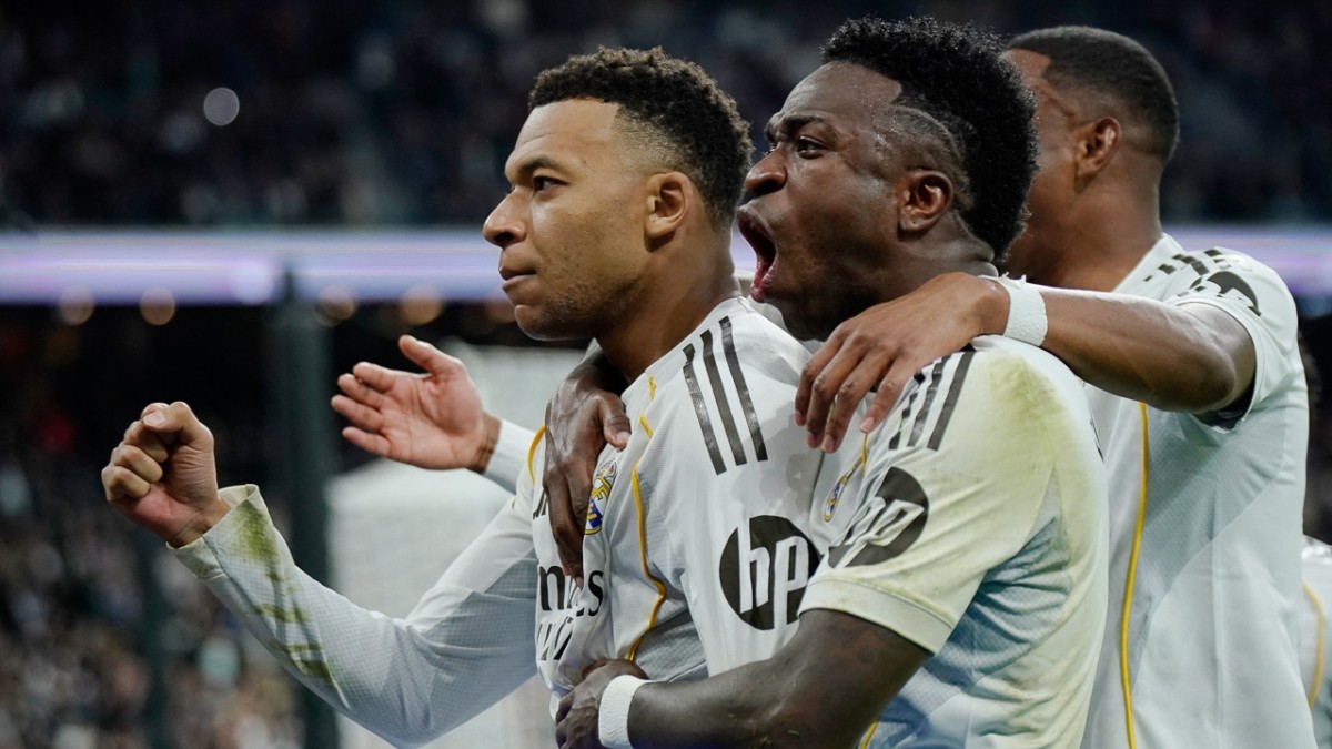 Real Madrid giành chiến thắng nhọc nhằn.