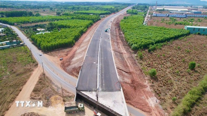 Dự án thành phần 3 đường cao tốc Biên Hòa - Vũng Tàu.