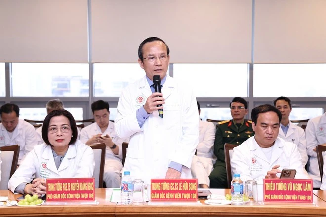 Trung tướng Lê Hữu Song - Giám đốc Bệnh viện Trung ương Quân đội 108.
