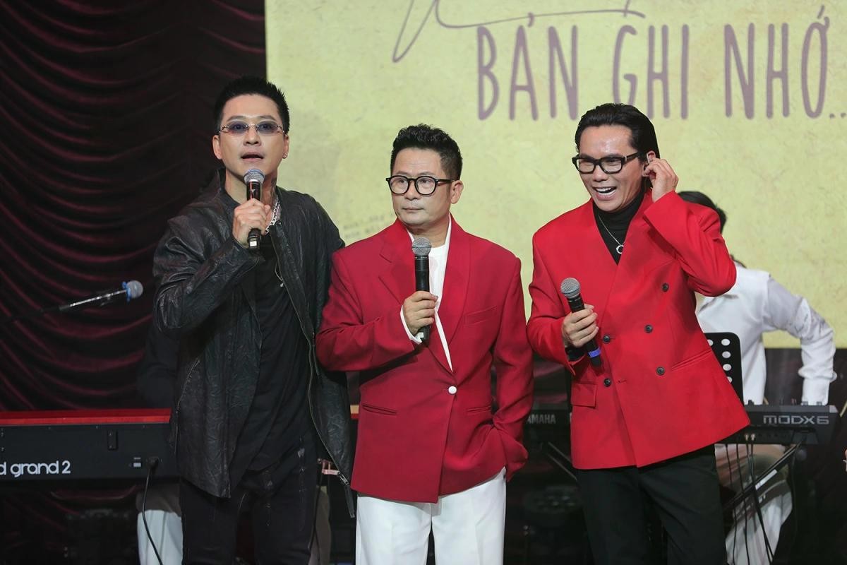 Quả Dưa Hấu tái hợp sau gần 30 năm.