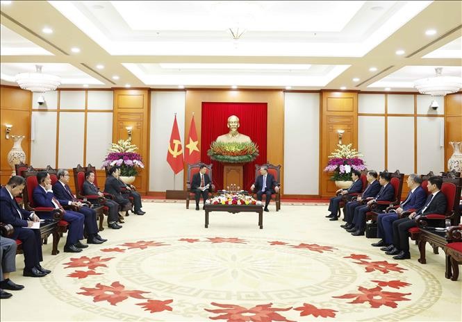Tổng Bí thư Tô Lâm tiếp đồng chí Thượng tướng Vanthong Kongmany, Bí thư Trung ương Đảng, Bộ trưởng Bộ Công an Lào.