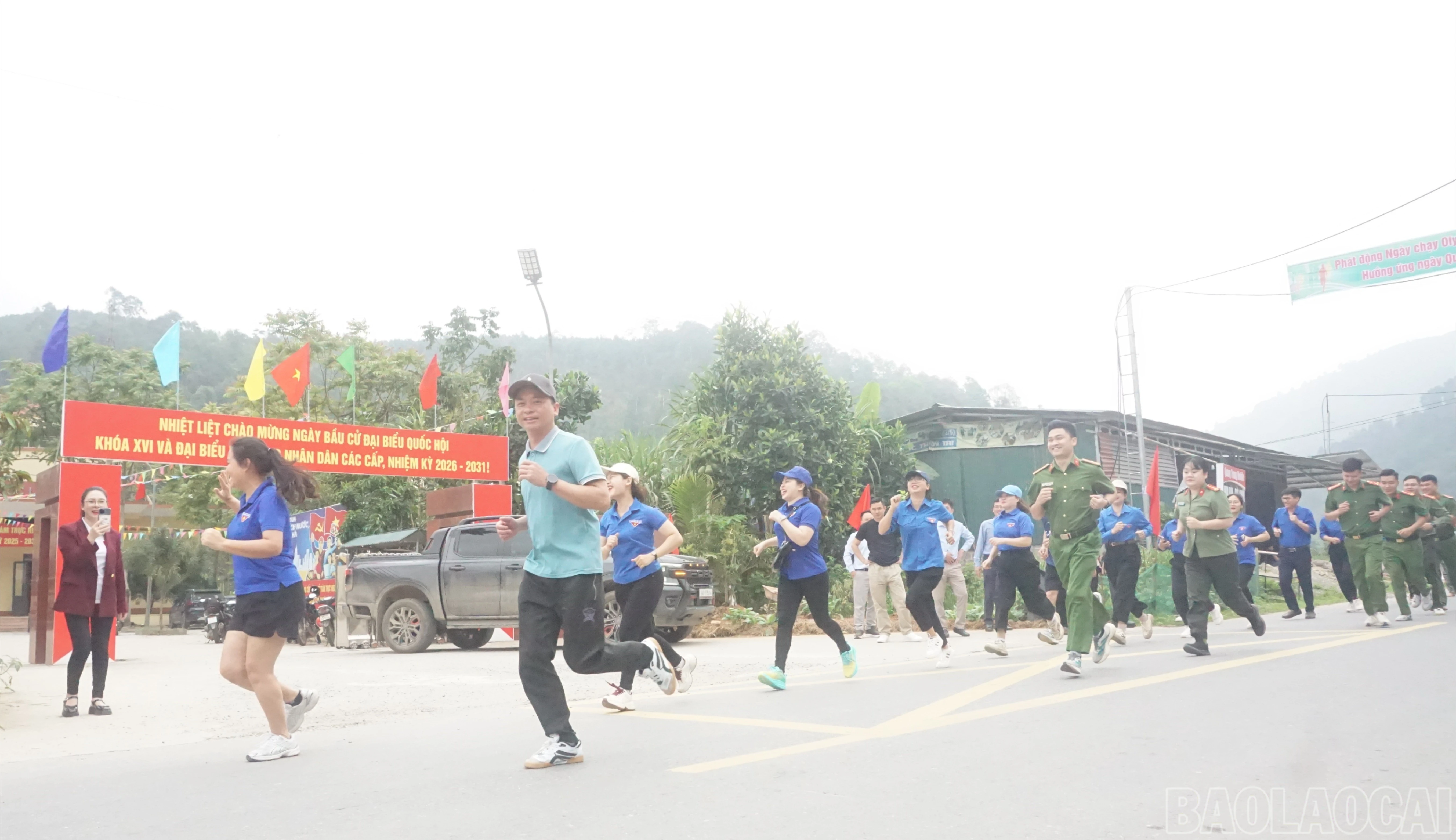 baolaocai-br_chay2-1817.jpg
