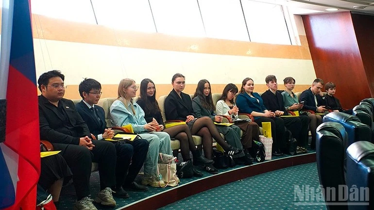 Cuộc thi năm nay thu hút sự tham gia của đông đảo sinh viên hệ cử nhân và thạc sĩ.