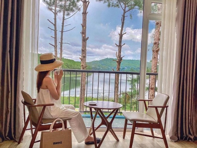 Đà Lạt quyến rũ và mộng mơ được khách Việt ưa chuộng.