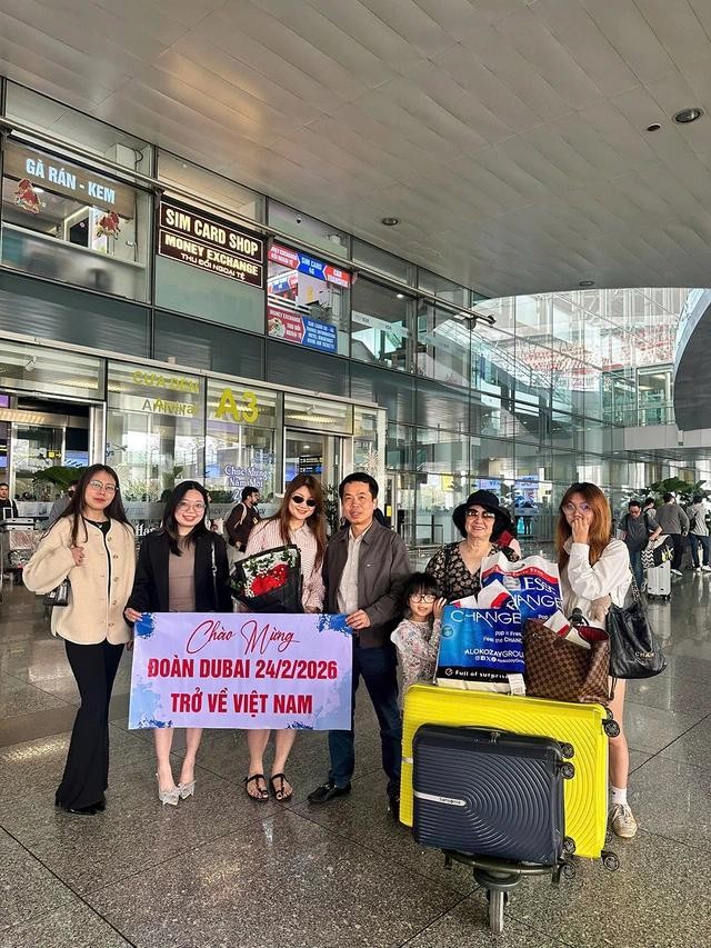 Chuyến du xuân đầu năm đáng nhớ của nhiều khách Việt.