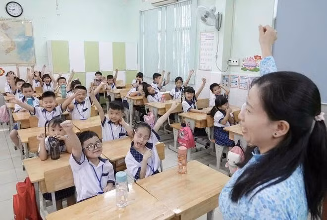 Các chuyên gia khuyến nghị nâng mức giảm trừ chi phí y tế, giáo dục - đào tạo trước khi tính thuế thu nhập cá nhân cao hơn 3-4 lần so với dự thảo của Bộ Tài chính.