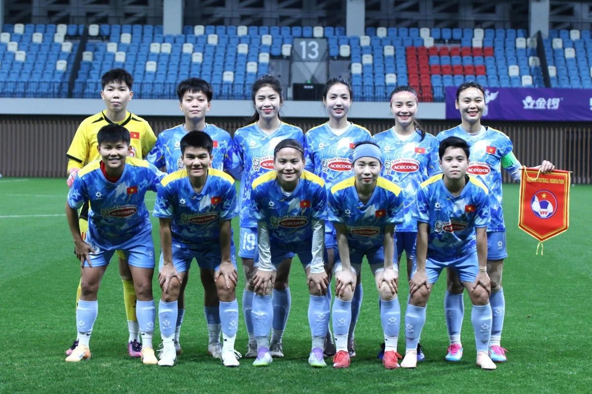 ĐT nữ Việt Nam thua tiếc nuối trước ĐT nữ Trung Quốc.