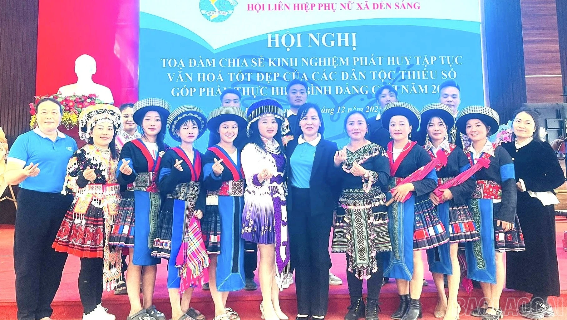 baolaocai-br_den-sang-9384.jpg
