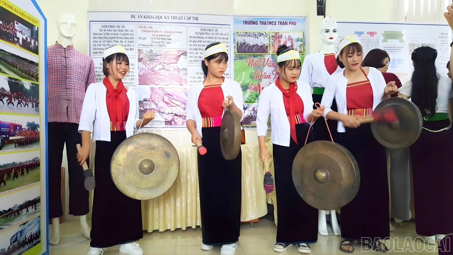 baolaocai-br_mua-congchieng.jpg
