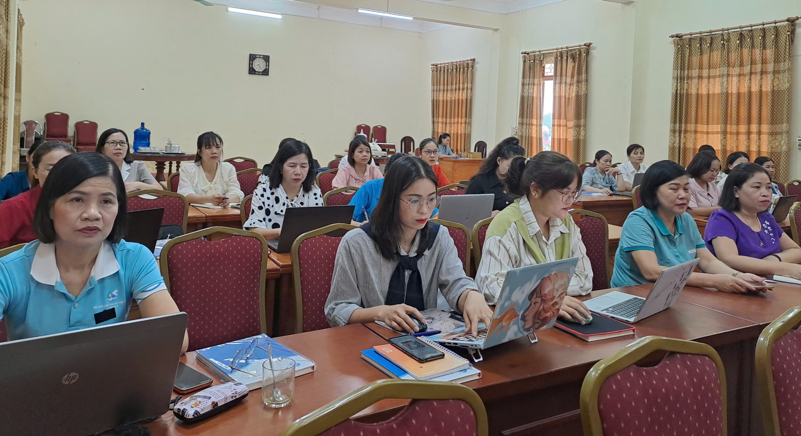 Các học viên tham gia tập huấn. gen-h-z6996651545551-267f5de66217c29acbf2d063f4411b5a.jpg
