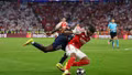 Những tình huống gây tranh cãi trong chiến thắng nghẹt thở của PSG trước Arsenal