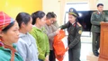 Công an tỉnh Lào Cai tặng quà Tết cho hộ nghèo tại xã Lâm Thượng