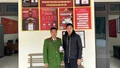 Công an xã Bản Lầu kịp thời giúp người dân nhận lại 100 triệu đồng chuyển nhầm