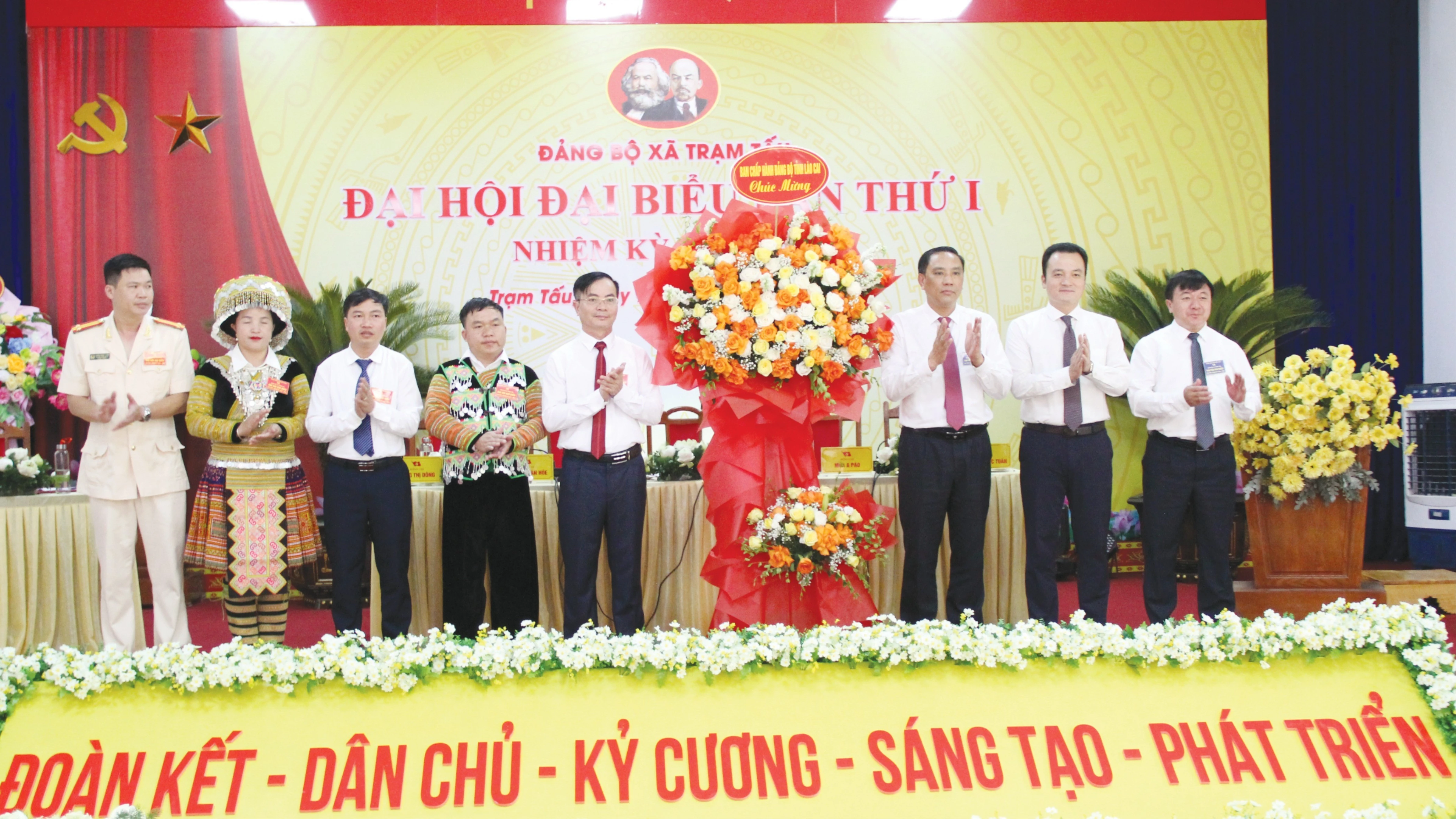 19-587.jpg
