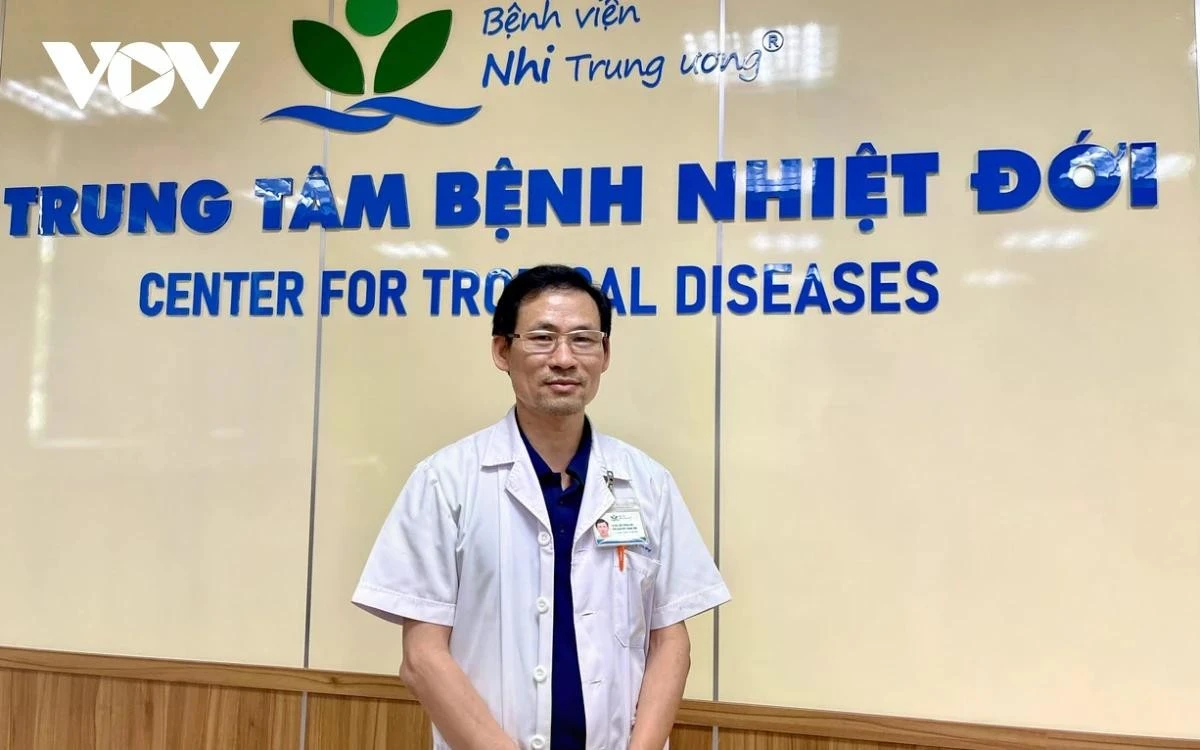 TS.BS Đỗ Thiện Hải, Phó Giám đốc Trung tâm Bệnh nhiệt đới, Bệnh viện Nhi Trung ương.