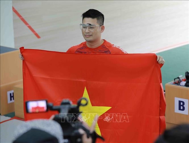 VĐV Hà Minh Thành. VĐV Hà Minh Thành.
