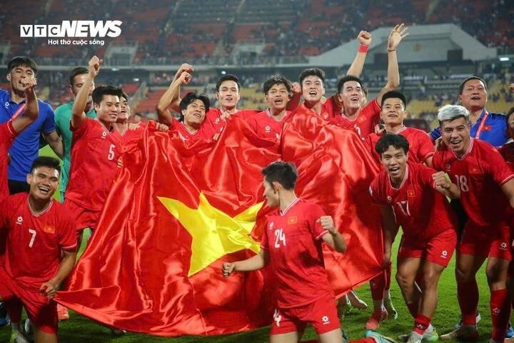 HLV Kim Sang Sik có nhiều sự điều chỉnh về chiến thuật để giúp ĐT Việt Nam vô địch AFF Cup 2024.