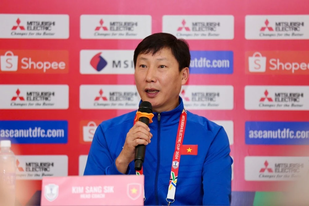 Huấn luyện viên Kim Sang-sik tự tin trước cuộc đối đầu với đối thủ Indonesia.