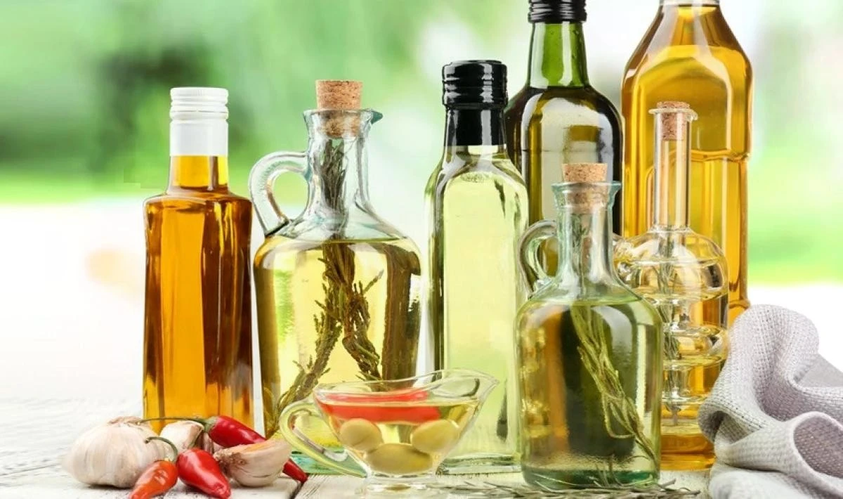 Thông tin về dầu ăn thực vật độc hại là không đúng. Ảnh: Internet