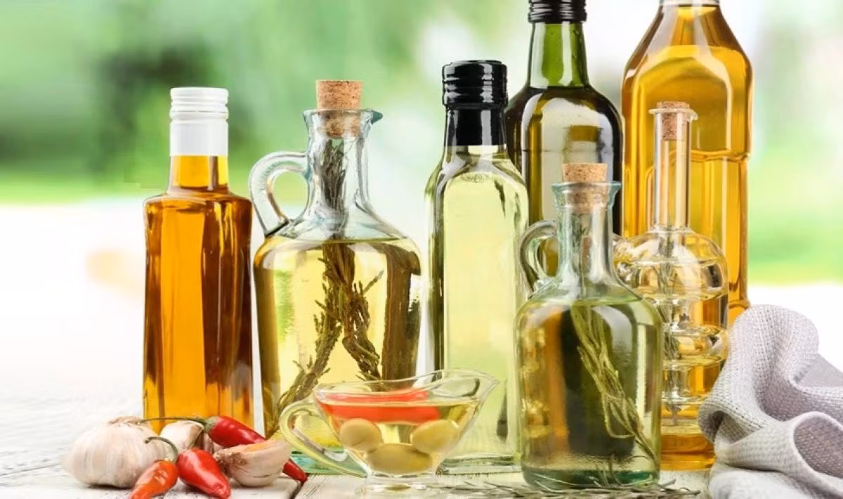Thông tin về dầu ăn thực vật độc hại là không đúng. Ảnh: Internet