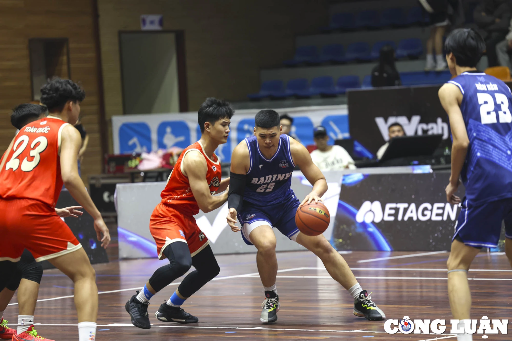 Giải bóng rổ dành cho sinh viên Việt Nam lần đầu tiên sẽ tổ chức ở Hà Nội (ảnh minh hoạ).