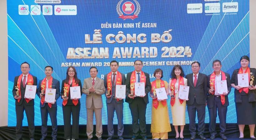 Các doanh nghiệp được ghi danh tại Lễ công bố ASEAN Award 2024. Các doanh nghiệp được ghi danh tại Lễ công bố ASEAN Award 2024.