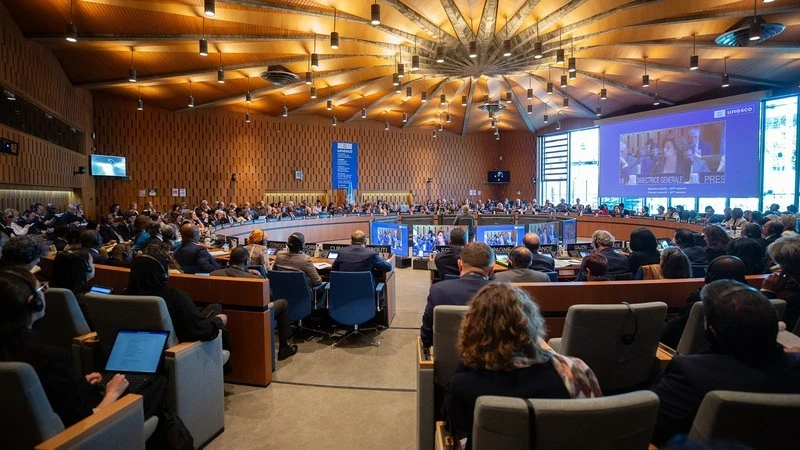 Hội đồng Chấp hành UNESCO đã nhất trí ghi danh “Bộ sưu tập của nhạc sĩ Hoàng Vân” của Việt Nam vào Danh mục Ký ức Thế giới. (Ảnh: UNESCO)