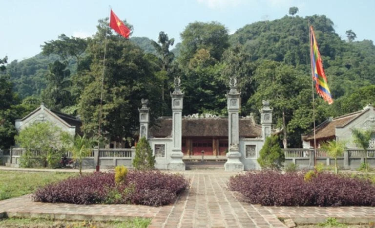 den-trung-do-o-bac-ha-lao-cai.jpg