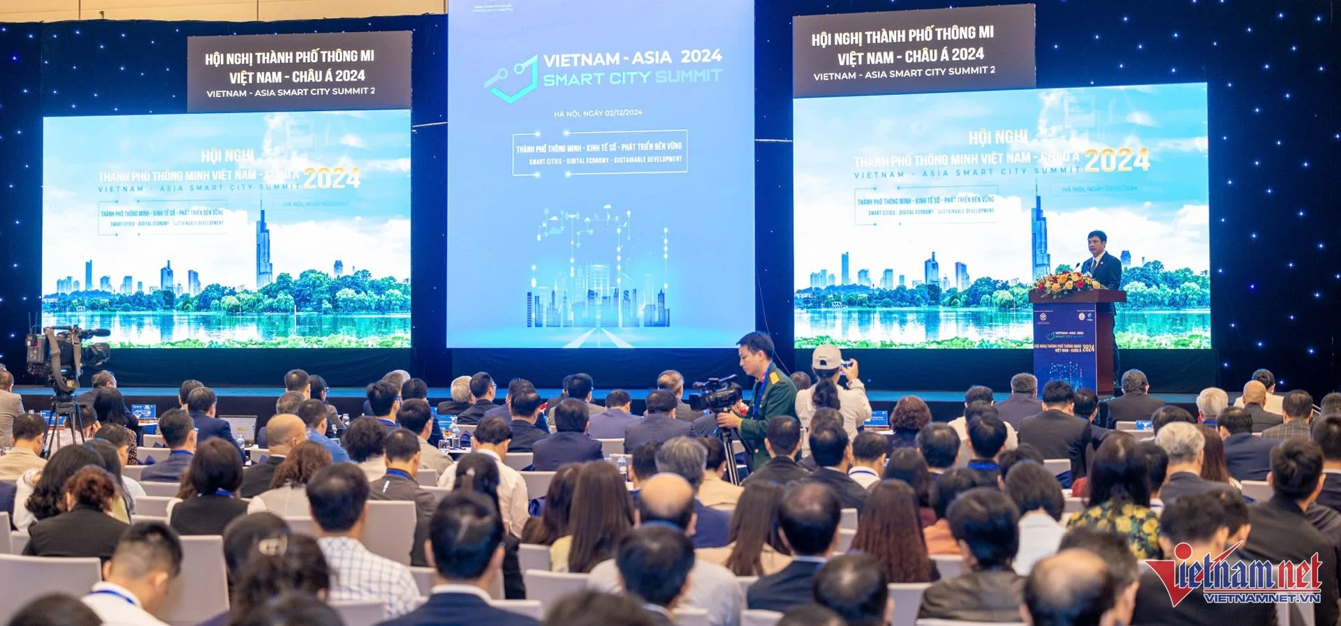 Diễn ra trong 2 ngày 2, 3/12 với 8 phiên hội thảo, Hội nghị thành phố Việt Nam – châu Á 2024 thu hút hơn 700 đại biểu đến từ 28 tỉnh thành phố cùng đại diện 18 quốc gia, nền kinh tế trong khu vực và trên thế giới tham dự.