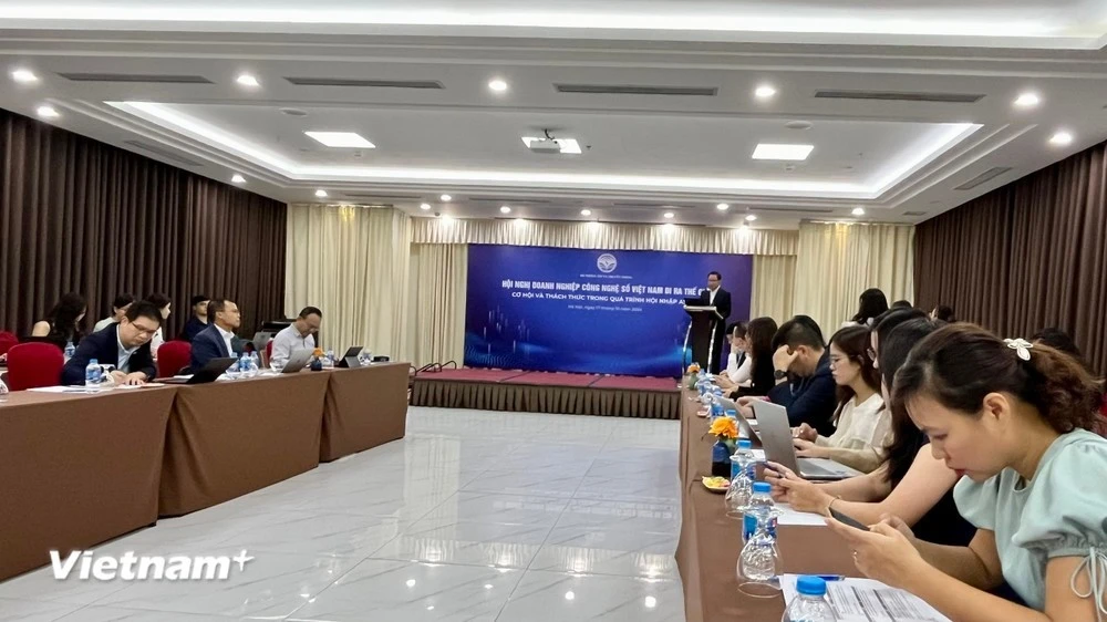 Hội nghị "Doanh nghiệp công nghệ số Việt Nam đi ra thế giới" diễn ra ngày 17/10, do Bộ Thông tin và Truyền thông tổ chức.