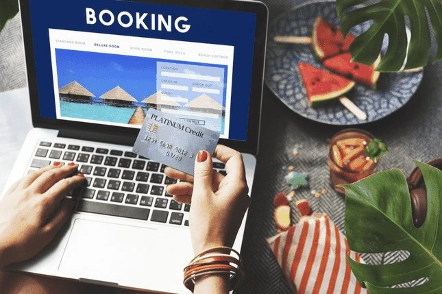 Thủ đoạn lừa đảo đặt phòng, vé máy bay dịp Tết Nguyên đán tăng cao.