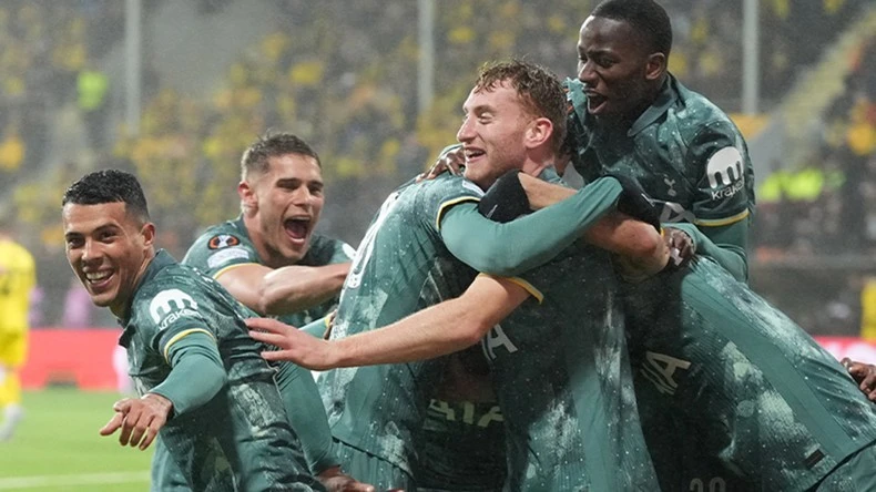 Đối thủ của MU tại trận chung kết sẽ là Tottenham.