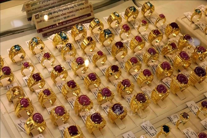 Vàng nhẫn bày bán tại Công ty vàng Bảo Tín Minh Châu. Ảnh minh họa