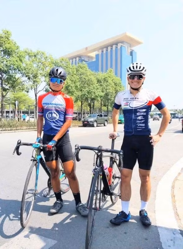 Họ luôn tự hào và giới thiệu Bình Dương với bạn bè.