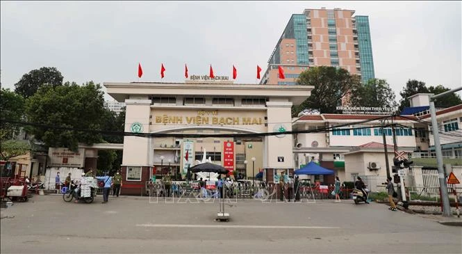Bệnh viện Bạch Mai sẽ triển khai khám bệnh đến 21 giờ hằng ngày.