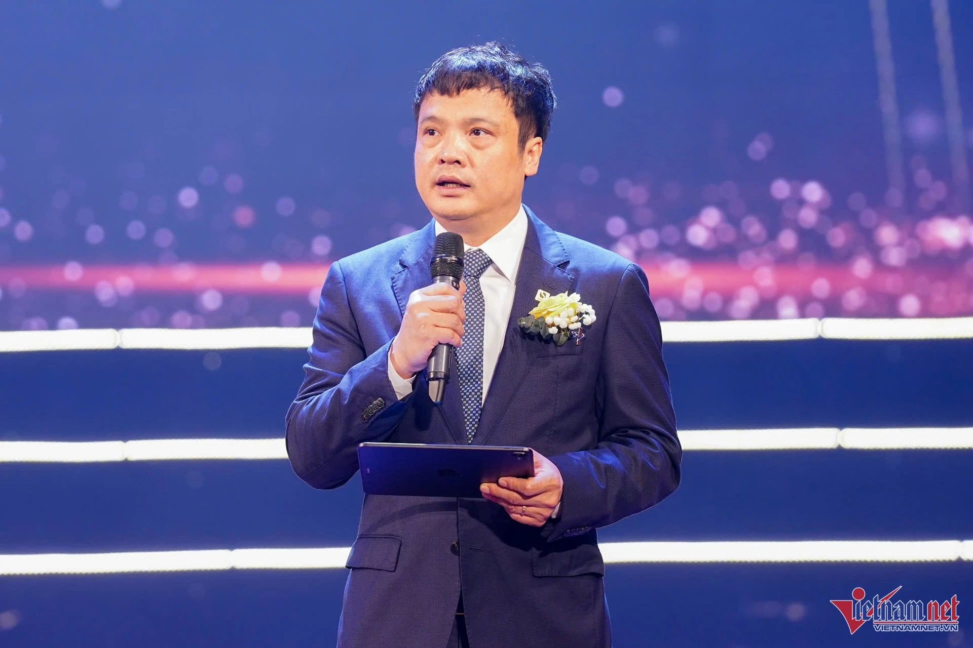 Chủ tịch VINASA Nguyễn Văn Khoa kêu gọi các doanh nghiệp công nghệ nỗ lực sáng tạo hơn nữa, liên kết chặt chẽ hơn nữa để sẵn sàng giải những bài toán lớn của đất nước.