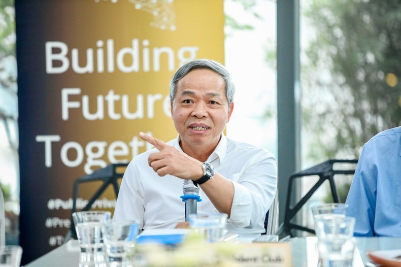 Ông Nguyễn Trung Chính, Chủ tịch Hội đồng quản trị kiêm Chủ tịch điều hành CMC chia sẻ tại sự kiện. Ông Nguyễn Trung Chính, Chủ tịch Hội đồng quản trị kiêm Chủ tịch điều hành CMC chia sẻ tại sự kiện.
