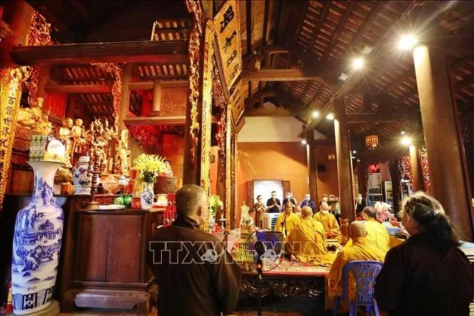 Mùa Vu Lan báo hiếu đã trở thành nét văn hóa truyền thống của dân tộc Việt Nam.