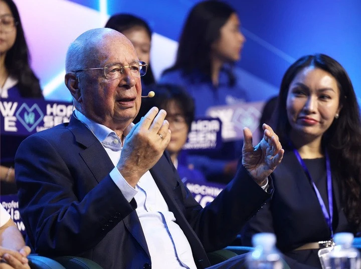Giáo sư Klaus Schwab, Nhà sáng lập kiêm Chủ tịch Diễn đàn Kinh tế Thế giới (WEF).