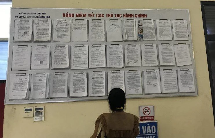 Thủ tục hành chính lĩnh vực hải quan được niêm yết công khai tại Chi cục Hải quan cửa khẩu Hữu Nghị, Cục Hải quan tỉnh Lạng Sơn.