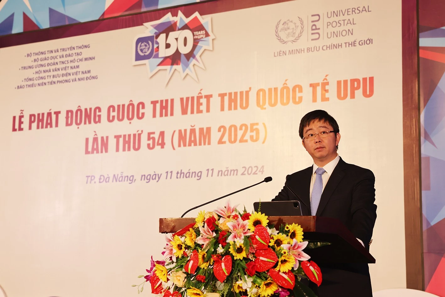 Thứ trưởng Bộ TT&amp;TT Bùi Hoàng Phương phát động cuộc thi viết thư quốc tế UPU năm 2025.