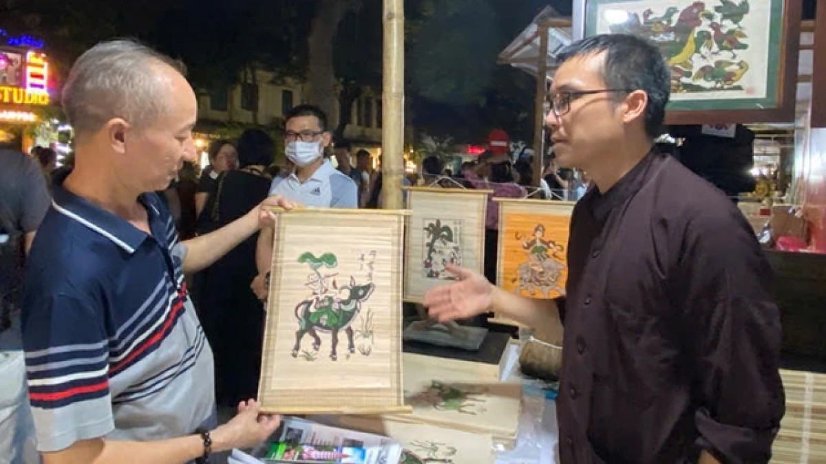 Giới thiệu nghề làm tranh dân gian Đông Hồ. Giới thiệu nghề làm tranh dân gian Đông Hồ.